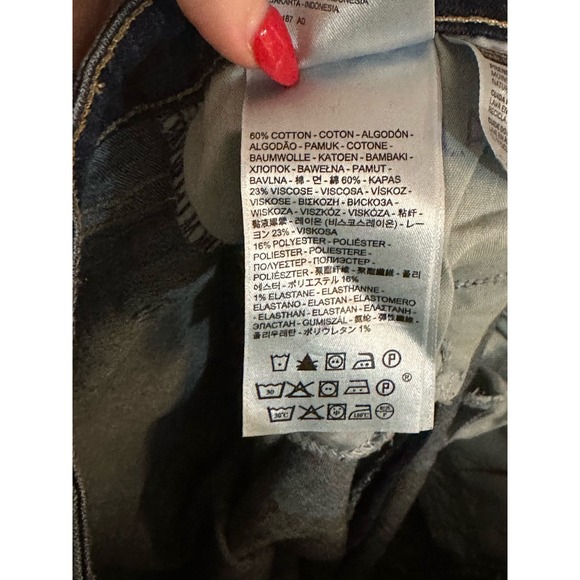 Levi's Mid Rise Skinny Jeans Dark Wash Size 14 - Picture 7 of 9